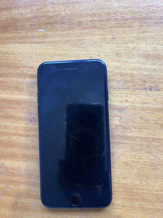 Iphone 7  100% Battery health