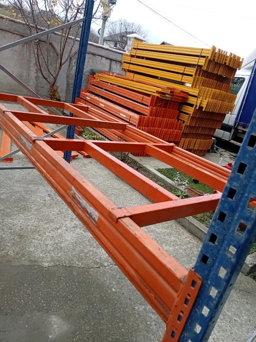 Rafturi metalice profesionale