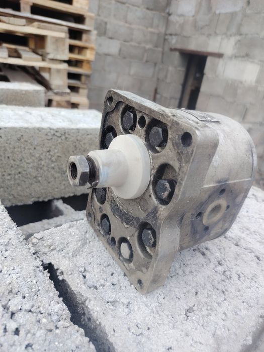 Насос для гидравлики Балканкар