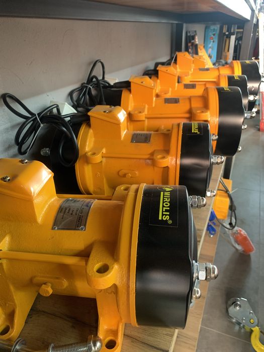 Плашадочний вибратор виброматор plashadochniy vibrator