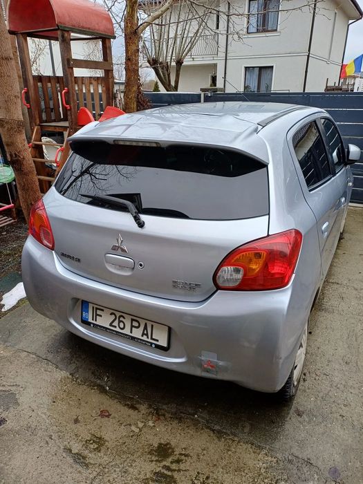 Mitsubishi Space Star Mitsubishi Space Star 1.2 benzina,  5 locuri
