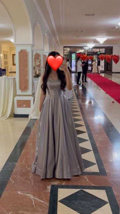 Выпускное вечернее платье