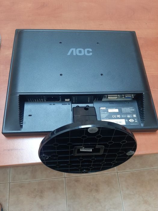 Monitor AOC 17 inch