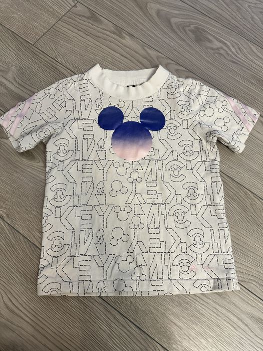 Футболка adidas на девочку