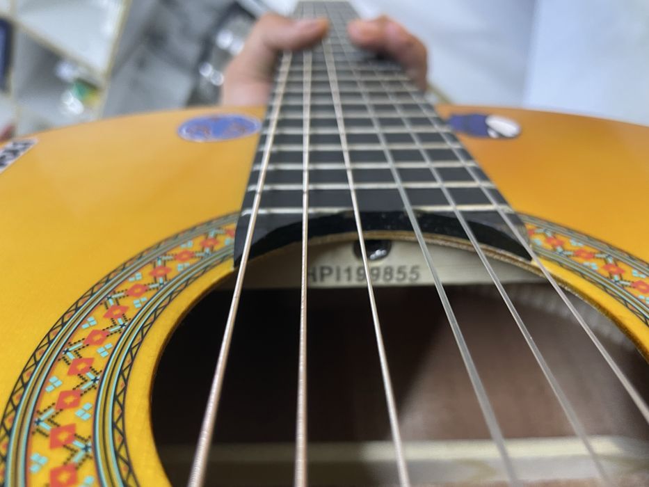 Продам гитары Yamaha с 40