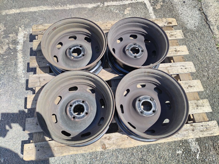 15 цола 4 х 108 мм ПЕЖО / Ситроен - 6 Инча / ЕТ 23