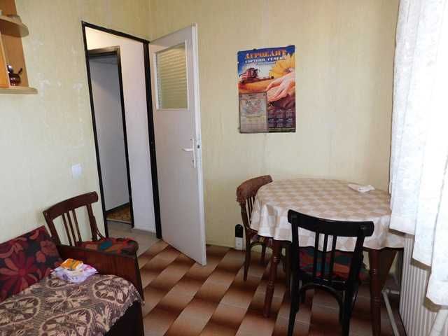 Продава се Двустаен апартамент в Търговище, Център - 58 кв.м за 1275 €/кв.м - Снимка #5