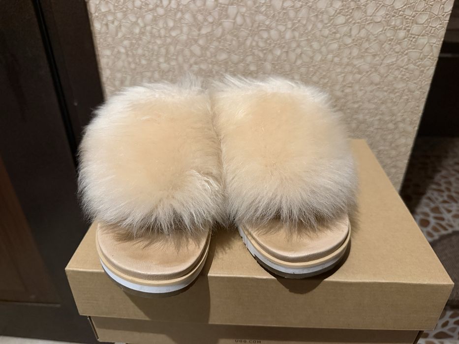 UGG сандали с пух