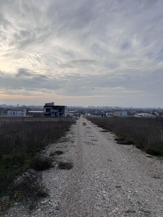 Teren Drumul Muntenilor