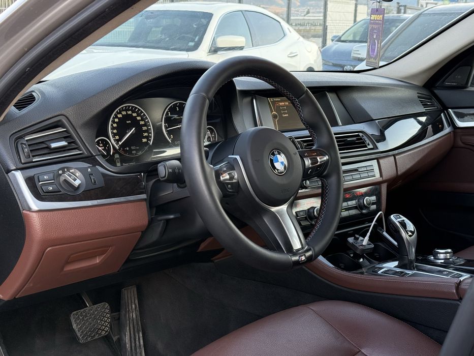 BMW 530 D* 12.2013г* 245к.с* 8СК* 218.000КМ* ТОП СЪСТОЯНИЕ