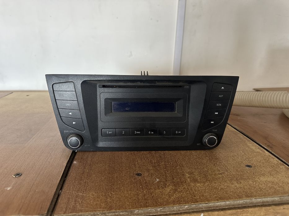 Машнитола на Geely emgrand x7