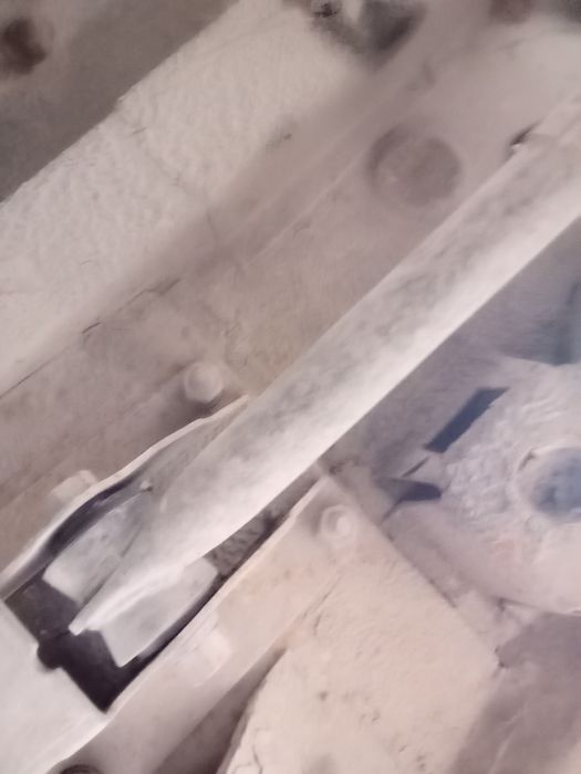 Продается машина Нива