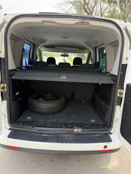 Se vinde Fiat Doblo.