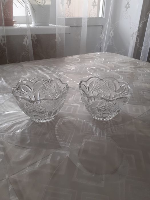 Хрустальные вазочки