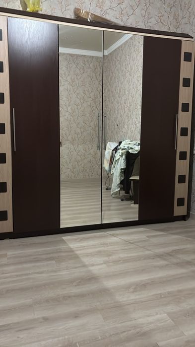 Продаю большой шкаф