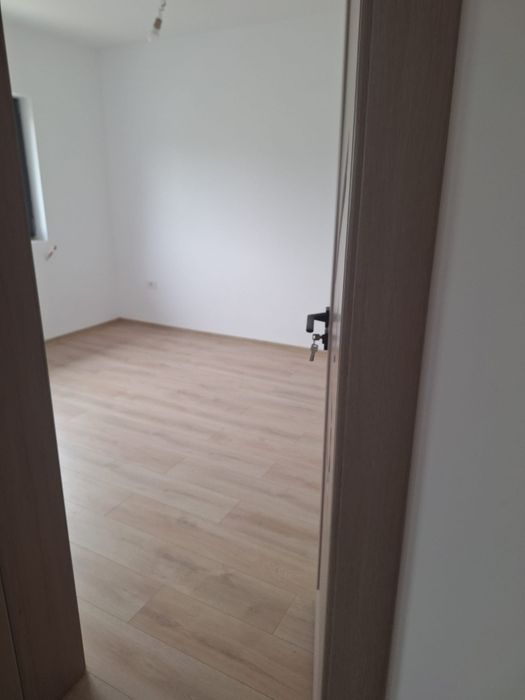 Casă 4 camere Vișani