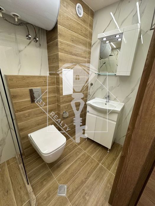Продава се Тристаен апартамент в Пловдив, Мараша - 107 кв.м за 2795 €/кв.м - Снимка #9