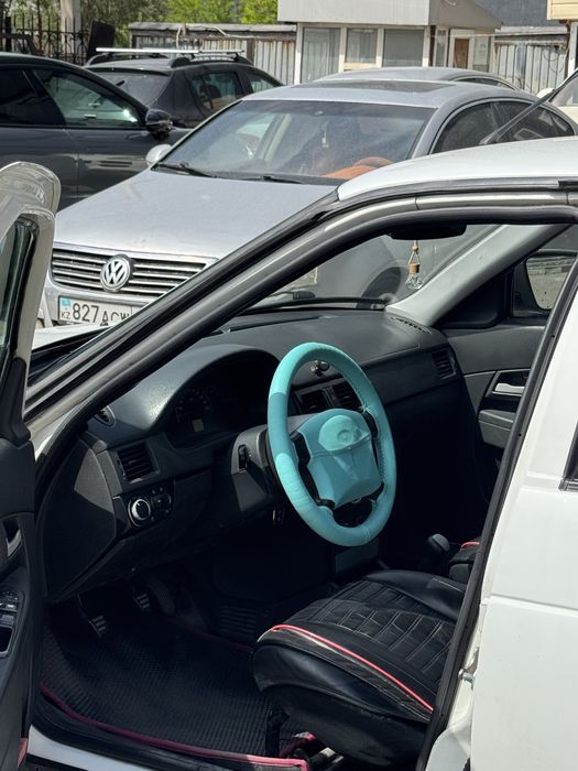 Приора 2011 года