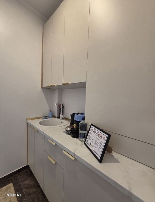 Studio | Peninsula | Afacere La Cheie