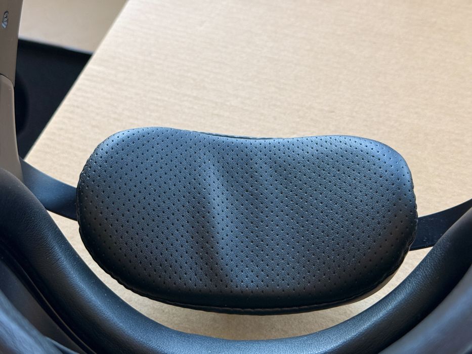 VR очила Varjo Aero