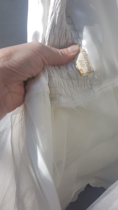 Продаю платье для девочки.