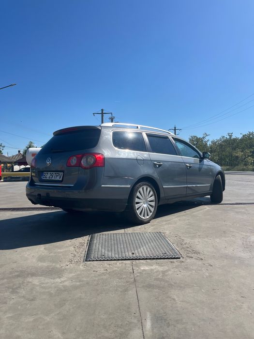 De vânzare passat B6 ,4500 e negociabil