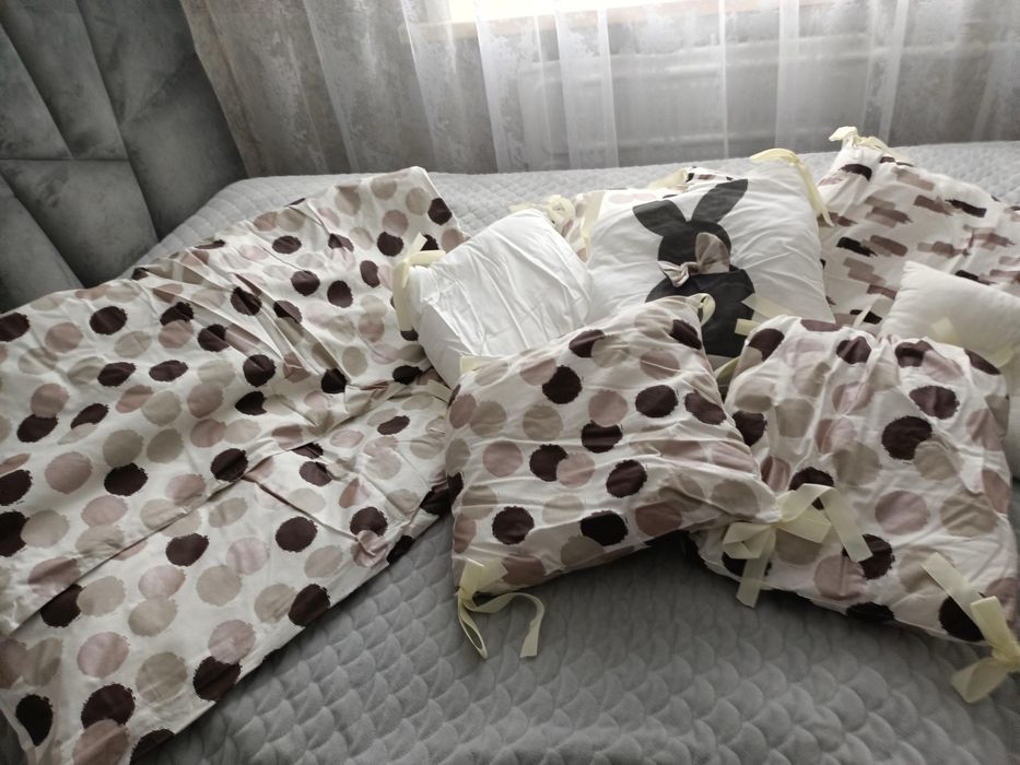 Бортики на детскую кроватку