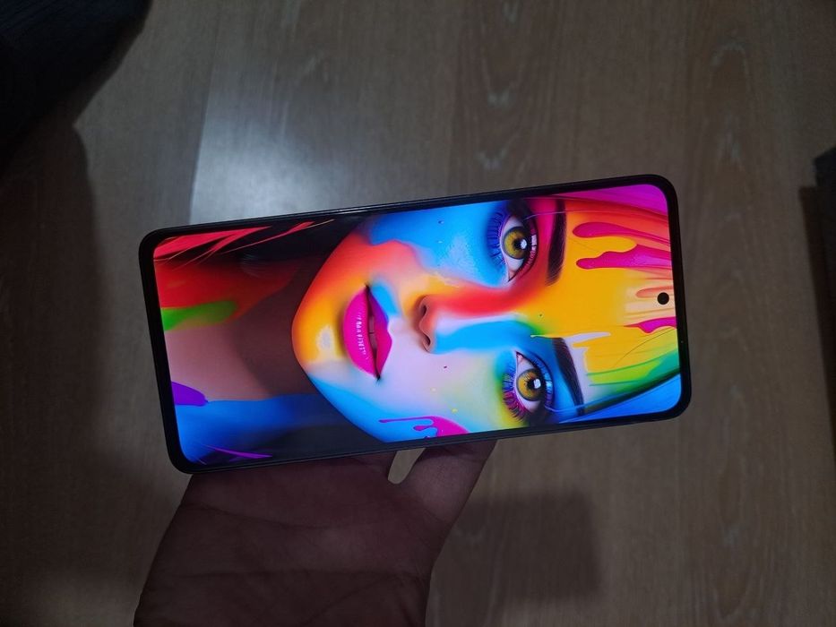 A53 5G 8+8/128gb pochti yengi