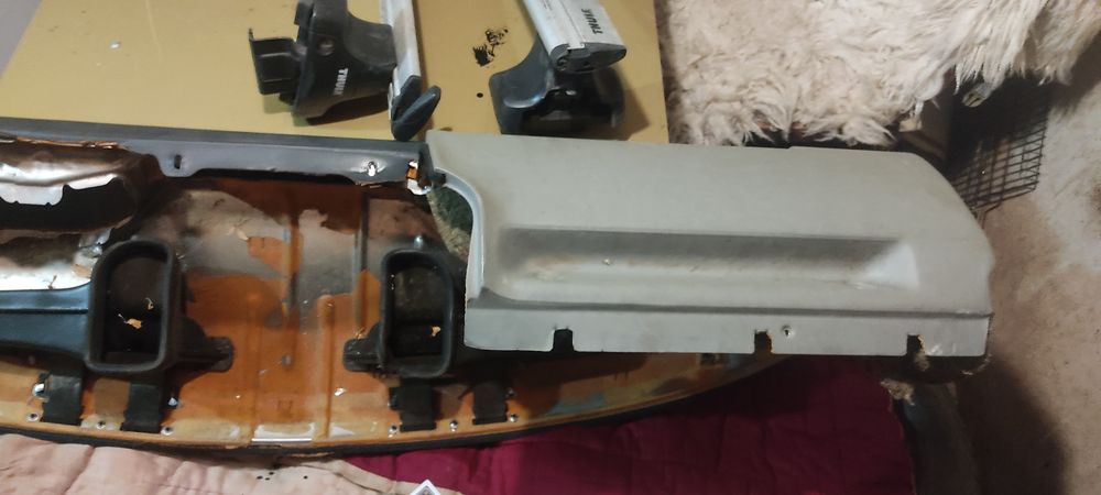 Панель Мерседес 124