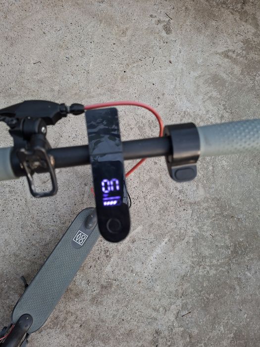 Vand trotinets electrica