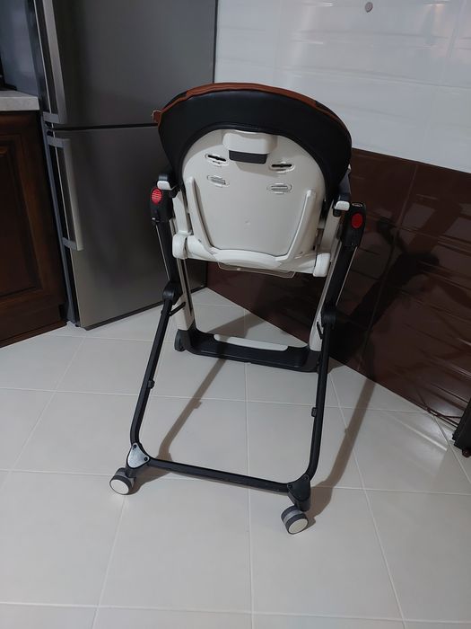 Scaun de masa Peg Perego Siesta Follow me