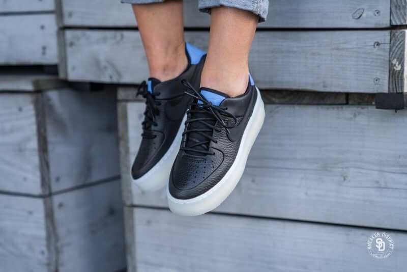 Air force 1 sage shop low lx black/royal pulse