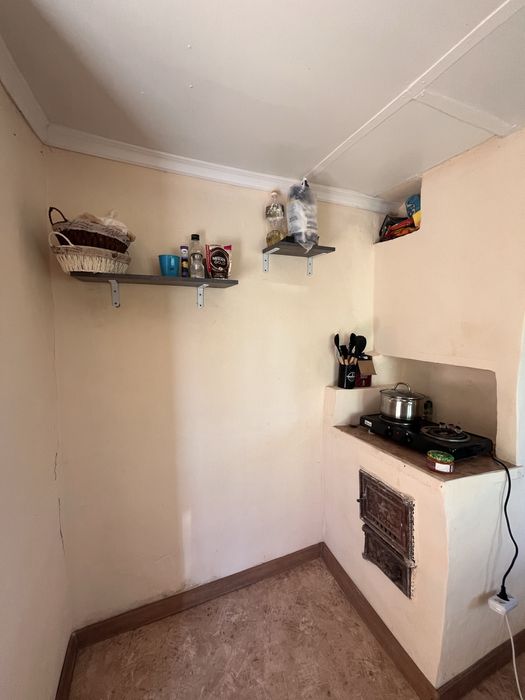 Продам дачу (с печкой, баней)