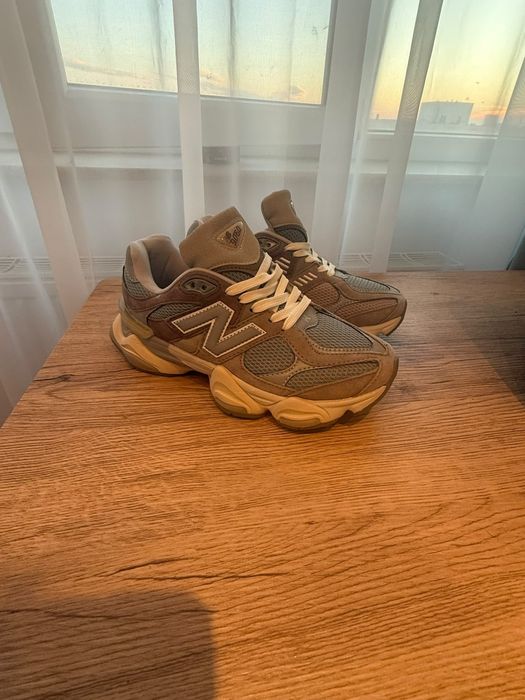New Balance 9060 – maro/bej – mărimea 38 (potriviți pentru 37)