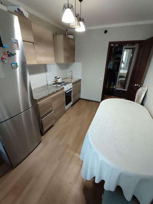 Продается 2-комн (3-21, 1 эт)