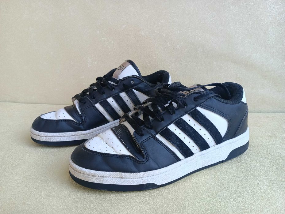 Adidas N38 кожени - 25 лв