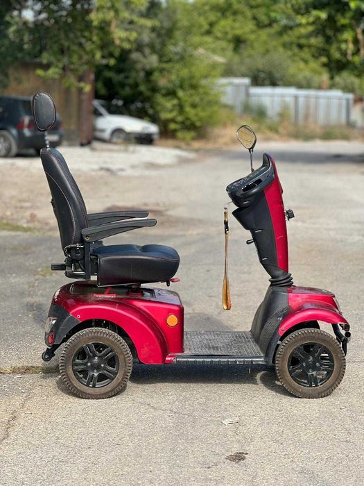 Електрически скутер а Възрастни Трудно подвижни хора