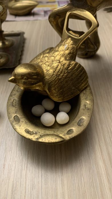 Бронзови фигурки различни