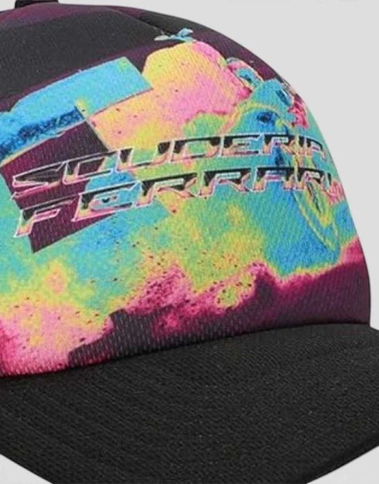 ХИТ ЗА ЛЯТОТО! PUMA x Scuderia Ferrari шапка – грабни я сега