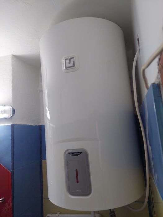 Boiler  Electric  80 litri  / Rm Sărat  /
