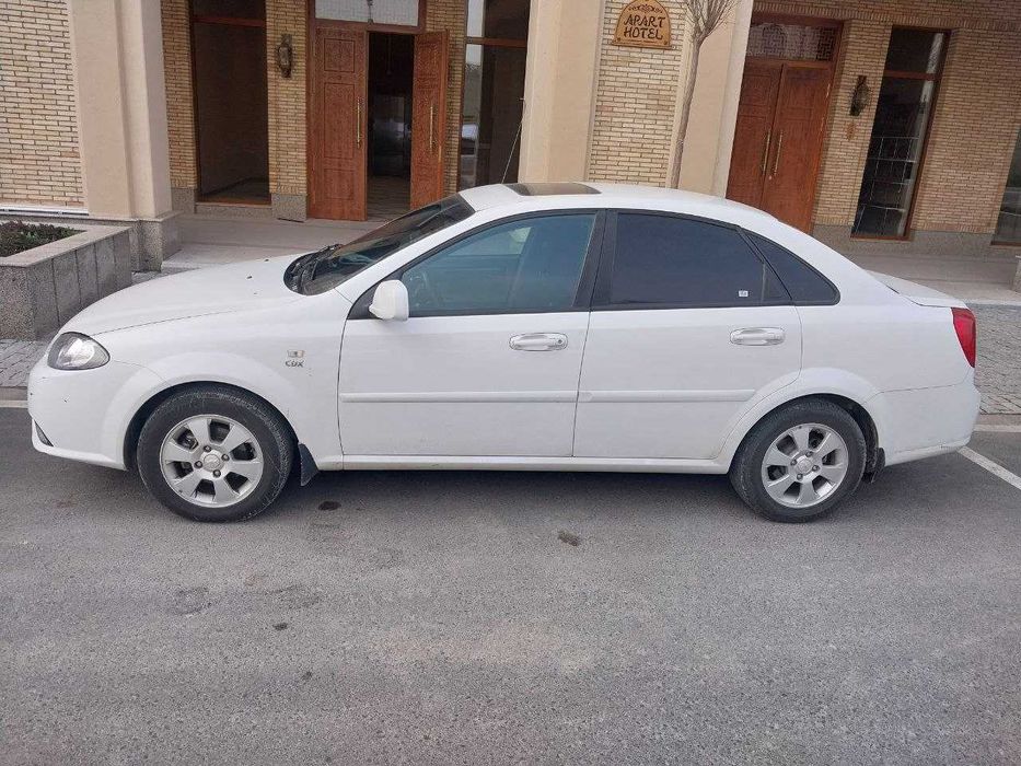 Lacetti (gentra)