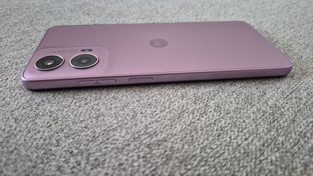 Motorola Moto G24 Pink