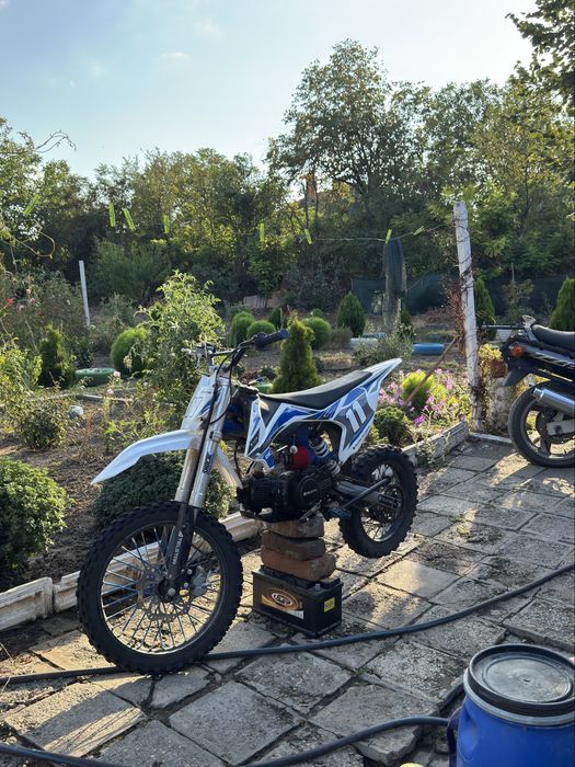 Telstar 125 4t.