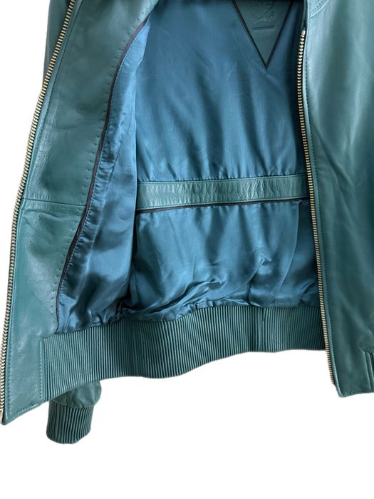 Кожанная куртка Massimo Dutti