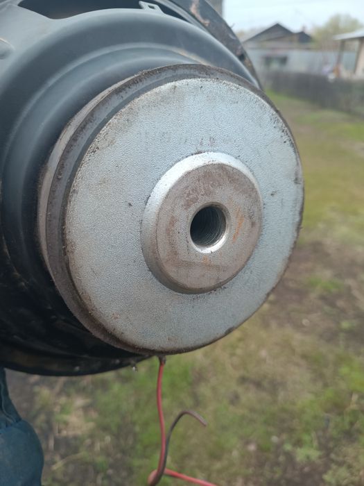 Динамик для саббуфера