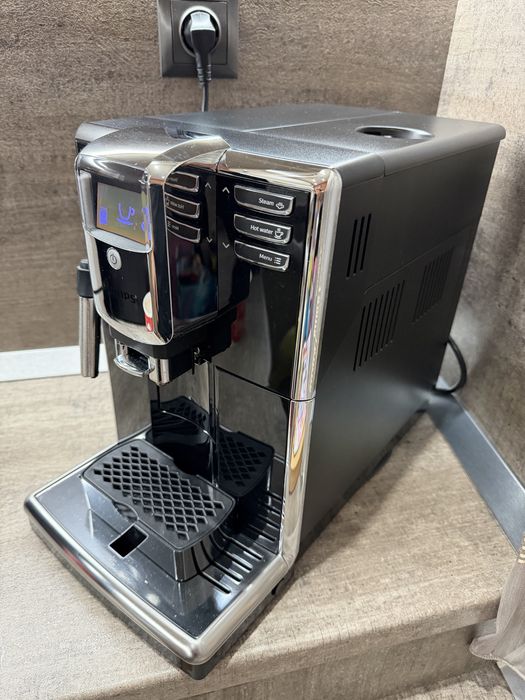 Кафе машина Philips EP5310