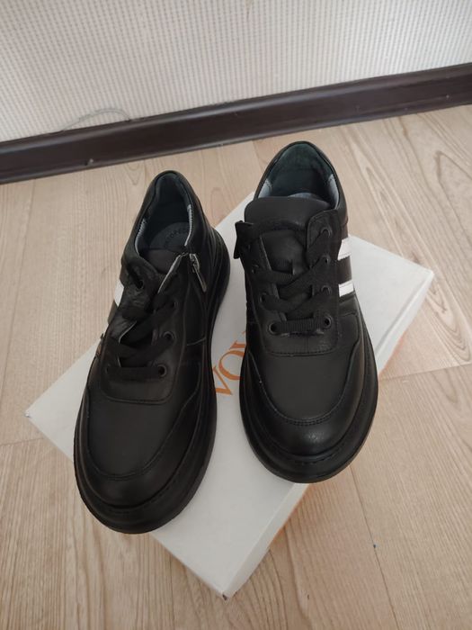 Срочно продам кованные туфли