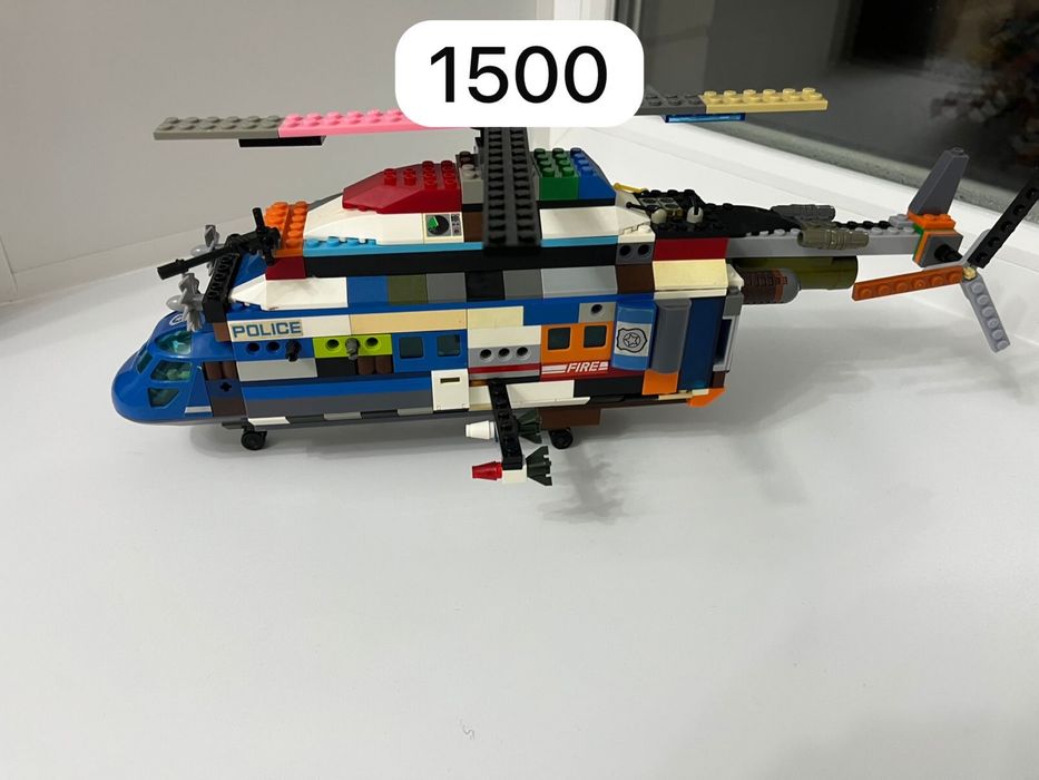 Продам игрушки, лего