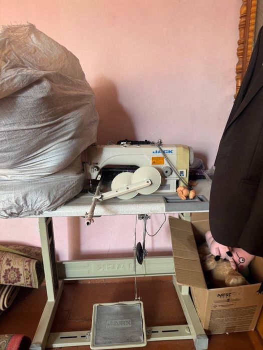 Швейная машинка Jack/ Тикув машинкаси б/у