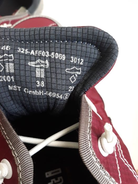 Мъжки обувки Bugatti